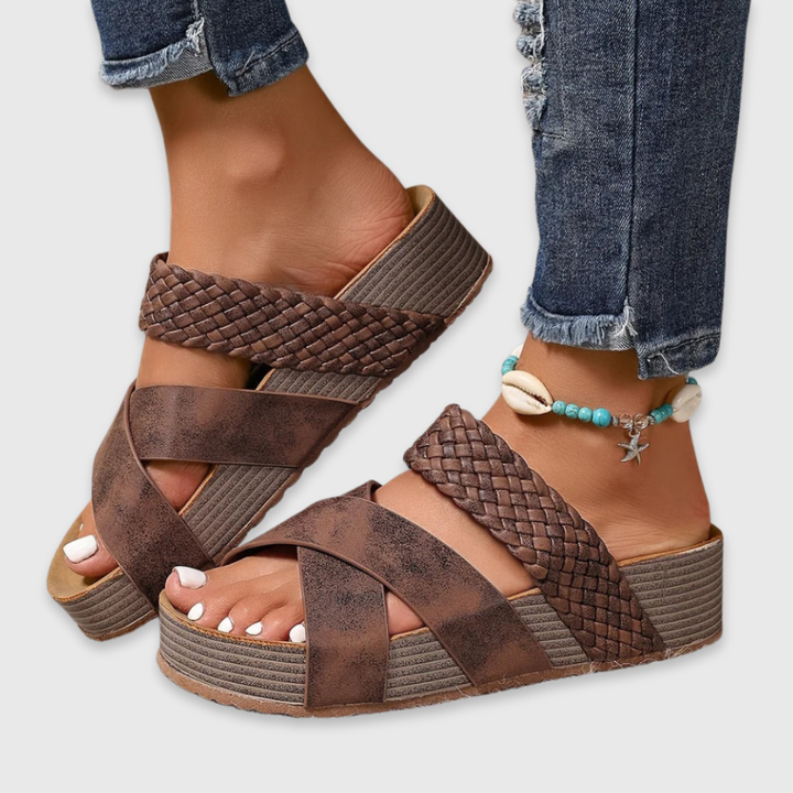 Lindsay - Comfortable Orthopedic Sandals