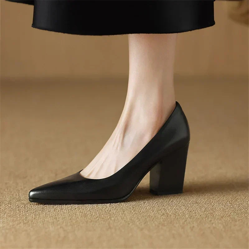 Savannah Elegant Pumps