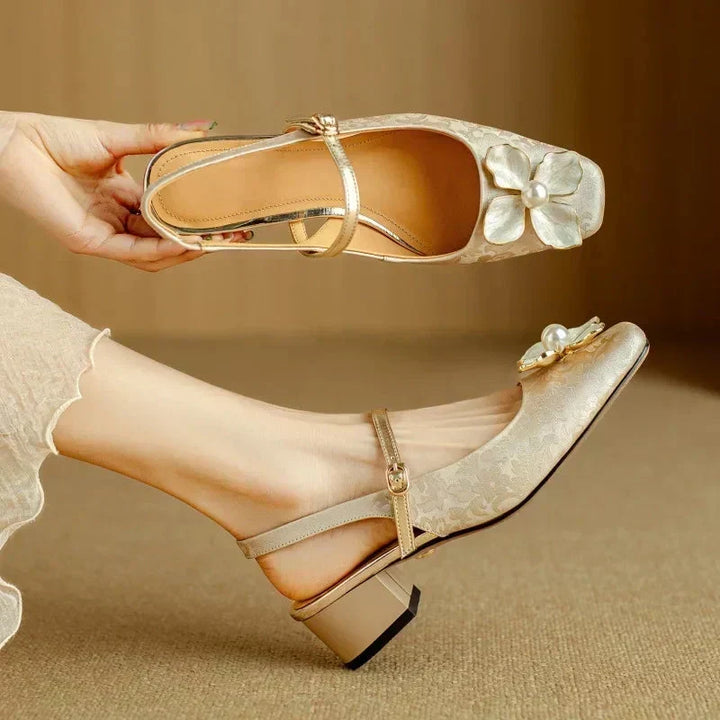 Daisy Elegant Pumps