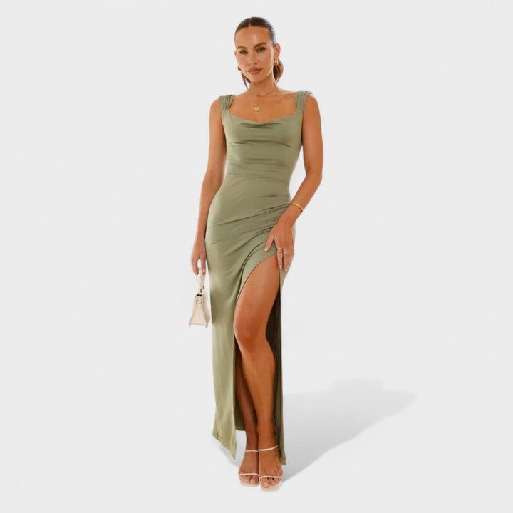 Vanessa - Long Dress with Open Back