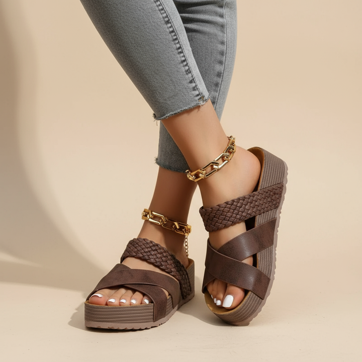 Cora - Comfortable Orthopedic Sandals