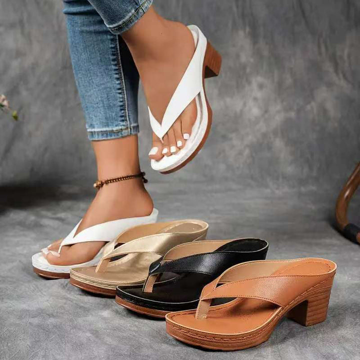 Gabrielle - Elegant Relaxed Sandals